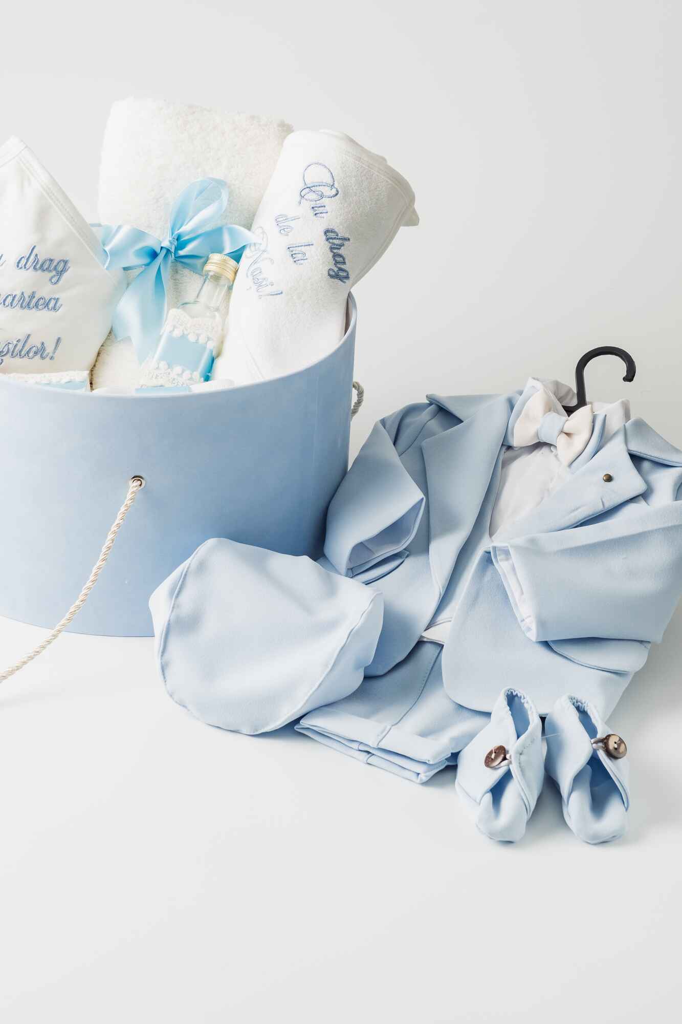 Costum Andrei Baby Blue